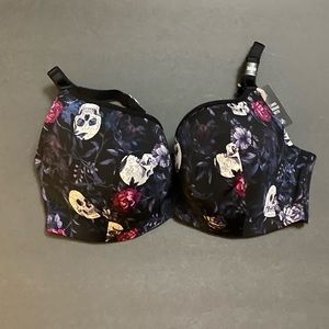 Torrid  Black Floral & Skull T-Shirt Bra with Pink Accents
